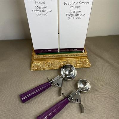 Epicure Kitchen Scoop Set 2T and 1/4 Cup New!