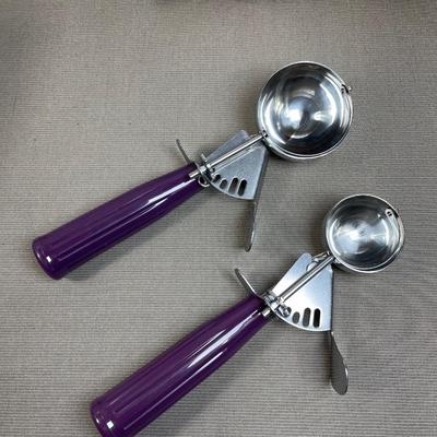 Epicure Kitchen Scoop Set 2T and 1/4 Cup New!