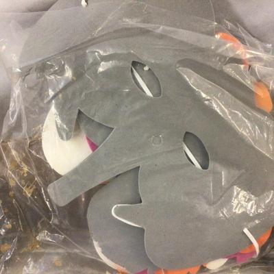 Large Lit Sewing Lot