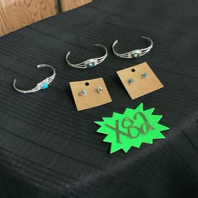 X82-Jewelry Lot