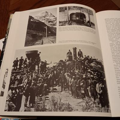 2 ILLUSTRATED COFFEE TABLE AND 1 OTHER BOOK ON TRAINS