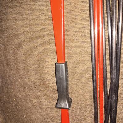 INDIAN 20 LB BOW AND EASTON TROOPER ARROWS