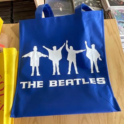 X99-Fun Tote bags