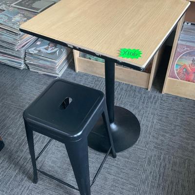 X106-Cute table with one stool