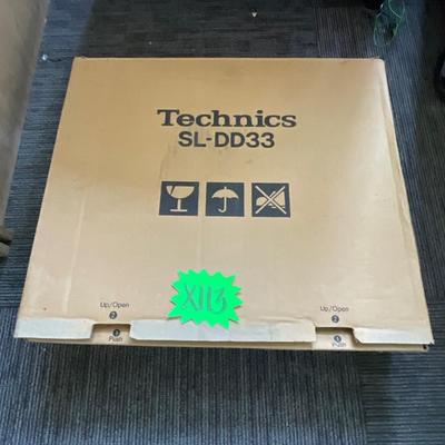 X113-Technics SL-DD33