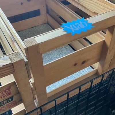 X120-Crates plus metal display
