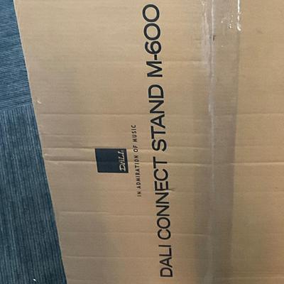 X121-Dali Connect stand M-600