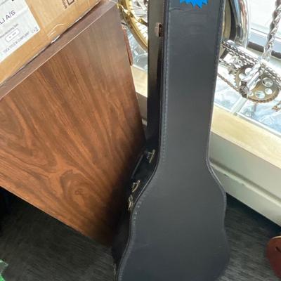 X136-Ibanez Guitar w case