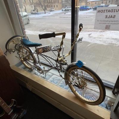 X140-Low Rider Bicycle