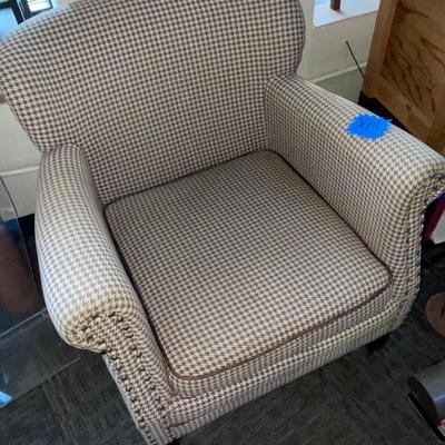 X146-Armchair