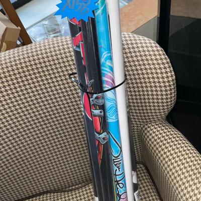 X158-Poster Lot