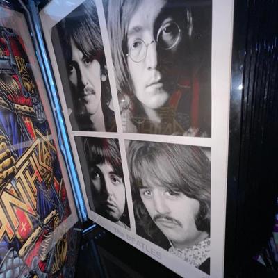 X158-Poster Lot