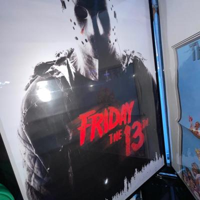 X158-Poster Lot