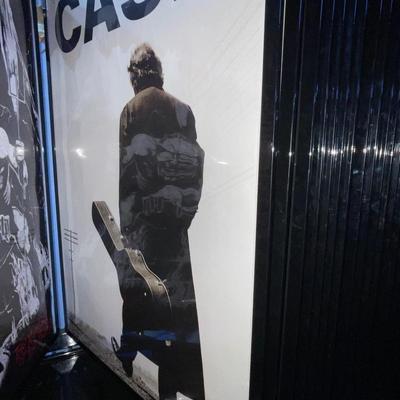 X162-Poster Lot