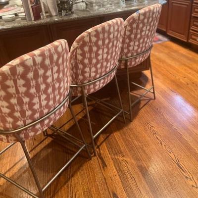 CUSTOM BAR STOOLS
BACK VIEW