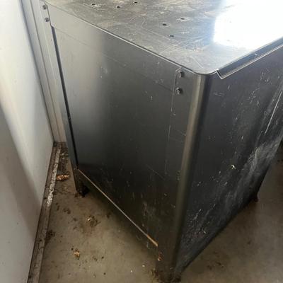 Craftsman Metal Table/Cabinet (BG-MG)