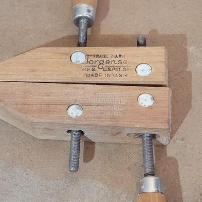 Five Hand-screw Wooden Clamps (WM-EL)
