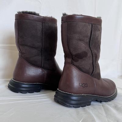 UGG Australia Brown Leather Shearling Lined Boots - Women’s Size 9 (PC-DZ)