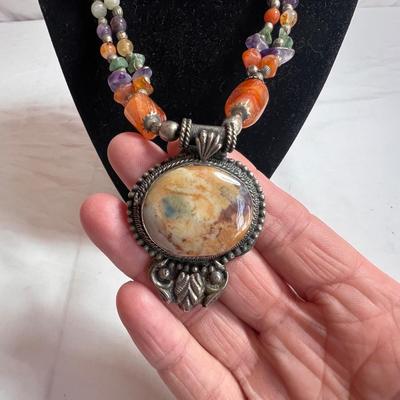 Turquoise & More Beaded Jewelry (K-RG)