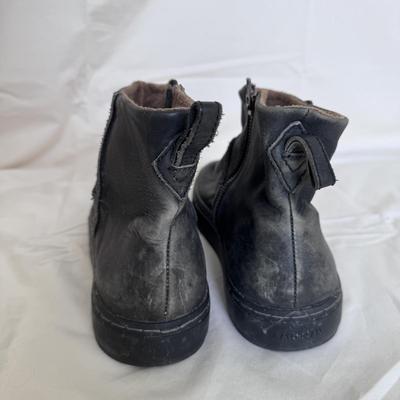 Meraki Low Napa Black Shoes by Satorisan - Women’s Size 41 (PC-DZ)