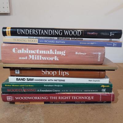 Custom Woodworking Book Set with other Woodworking Resources (WM-EL)