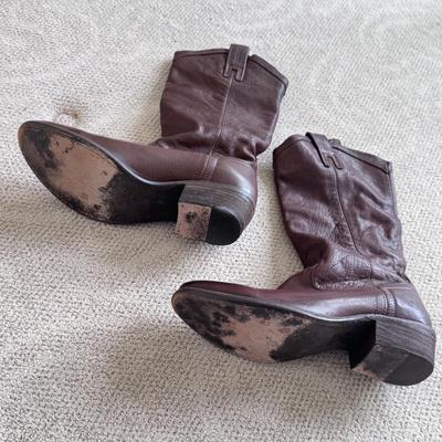 Frye Brown Leather Pull Tab Boots - Women’s Size 9 (PC-DZ)