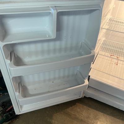 Americana White Refrigerator (BG-MG)
