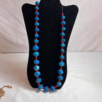 Beaded Necklaces & Bracelets (K-RG)