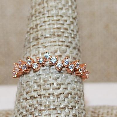 Size 8 ½ Marked .925 Small Round Set of 17 Staggered Stones on a ROSE GOLD Band (1.5g)
