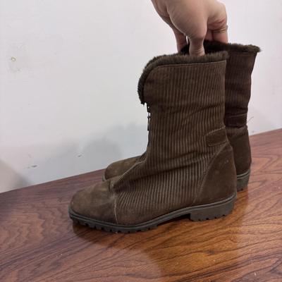 Le Chameau, Jack Rogers, Trotters and Other Women’s Shoes - Size 9-10 (PC-DZ)