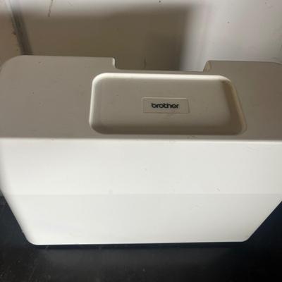 Brother CS 100 Sewing Machine (BS-MG)