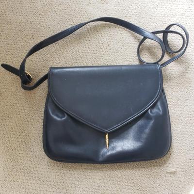 Bally, Feragamo, Fellini and More Vintage Purses (PC-KD)