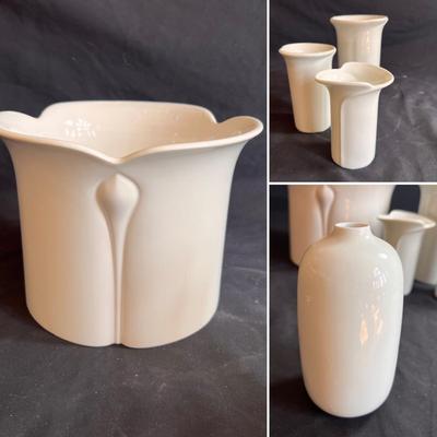 White Porcelain Vases - Hutschenreuther & More (P-RG)