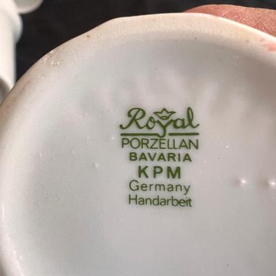 White Porcelain Vases - Hutschenreuther & More (P-RG)