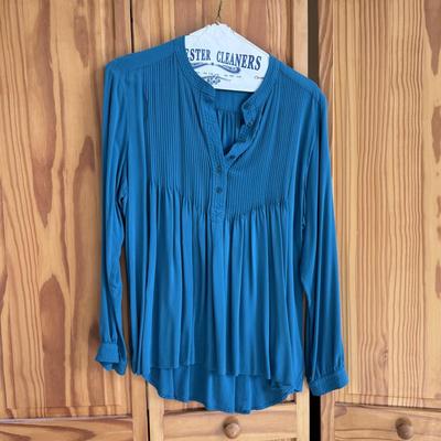 Chicos, Polo Ralph Lauren, Don Caster, and Other Women’s Shirts - Sizes S-XL (PC-DZ)