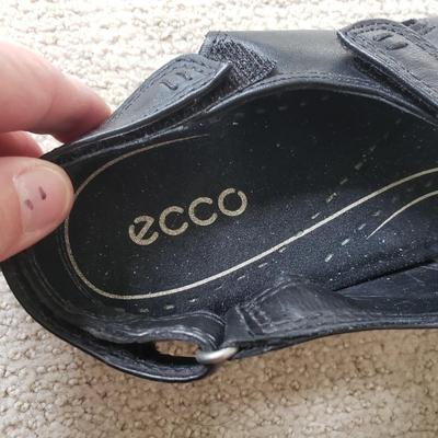 Echo, Munro and Arcopedico Sandals and Shoes, Ladies 9-10 (PC-KD)