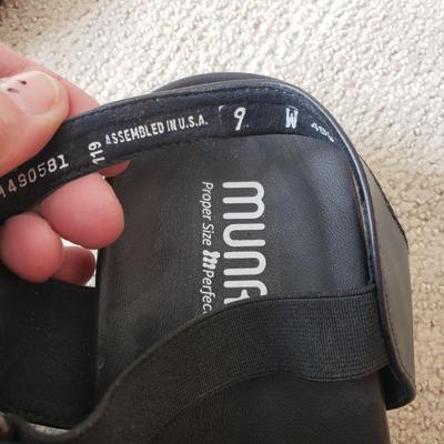 Echo, Munro and Arcopedico Sandals and Shoes, Ladies 9-10 (PC-KD)