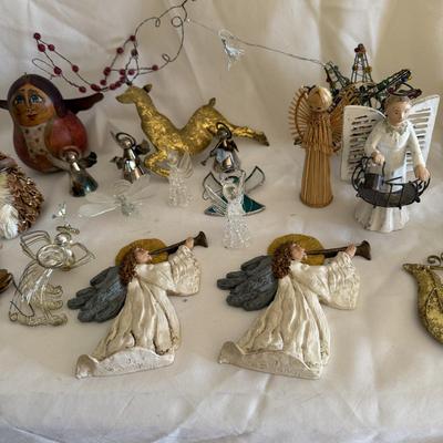 Christmas Ornaments for Everyone! (GB-BM)