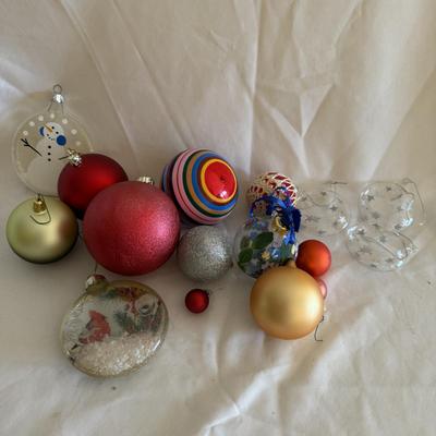 Christmas Ornaments for Everyone! (GB-BM)