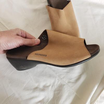 Eileen Fisher, Sesto, and Memphisto Sandals (PC-KD)