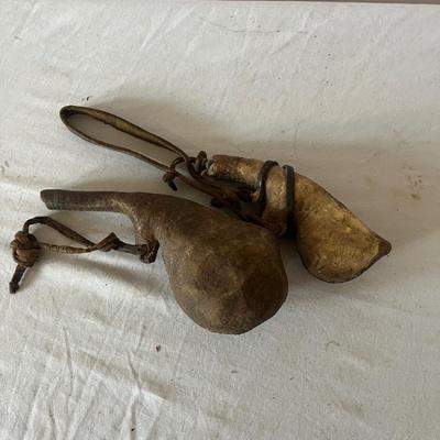 Antique Hmong Flintlock Rifle with Powder Horn & More (BS-MG)
