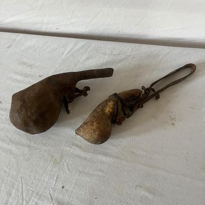 Antique Hmong Flintlock Rifle with Powder Horn & More (BS-MG)