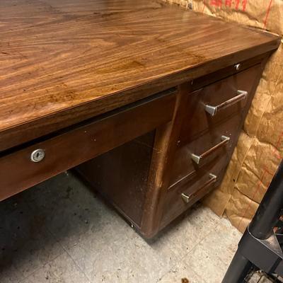 Five Dovetailed Drawer Wooden Desk (BS-MG)