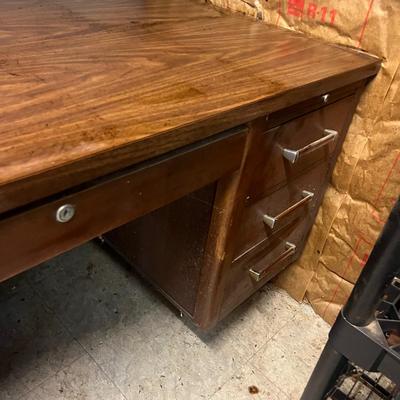 Five Dovetailed Drawer Wooden Desk (BS-MG)
