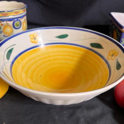Fruit Themed Pottery Bowls Jay Willfred Plus Roma Inc & Faux Fruit (K-RG)