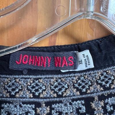 Collection of Johnny Was Women’s Blouses - Size XL (PC-DZ)