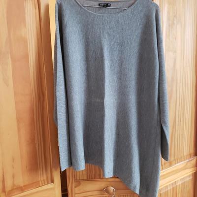 Eileen Fisher and More, Sizes M/L (PC-KD)