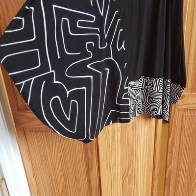 Eileen Fisher and More, Sizes M/L (PC-KD)