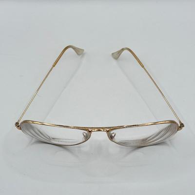 LOT 177J: Vintage Aviator Glasses: Ray Ban & More