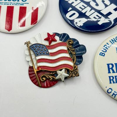 LOT 180J: 2001 White House Christmas Ornament & Collection of Republican Campaign Buttons